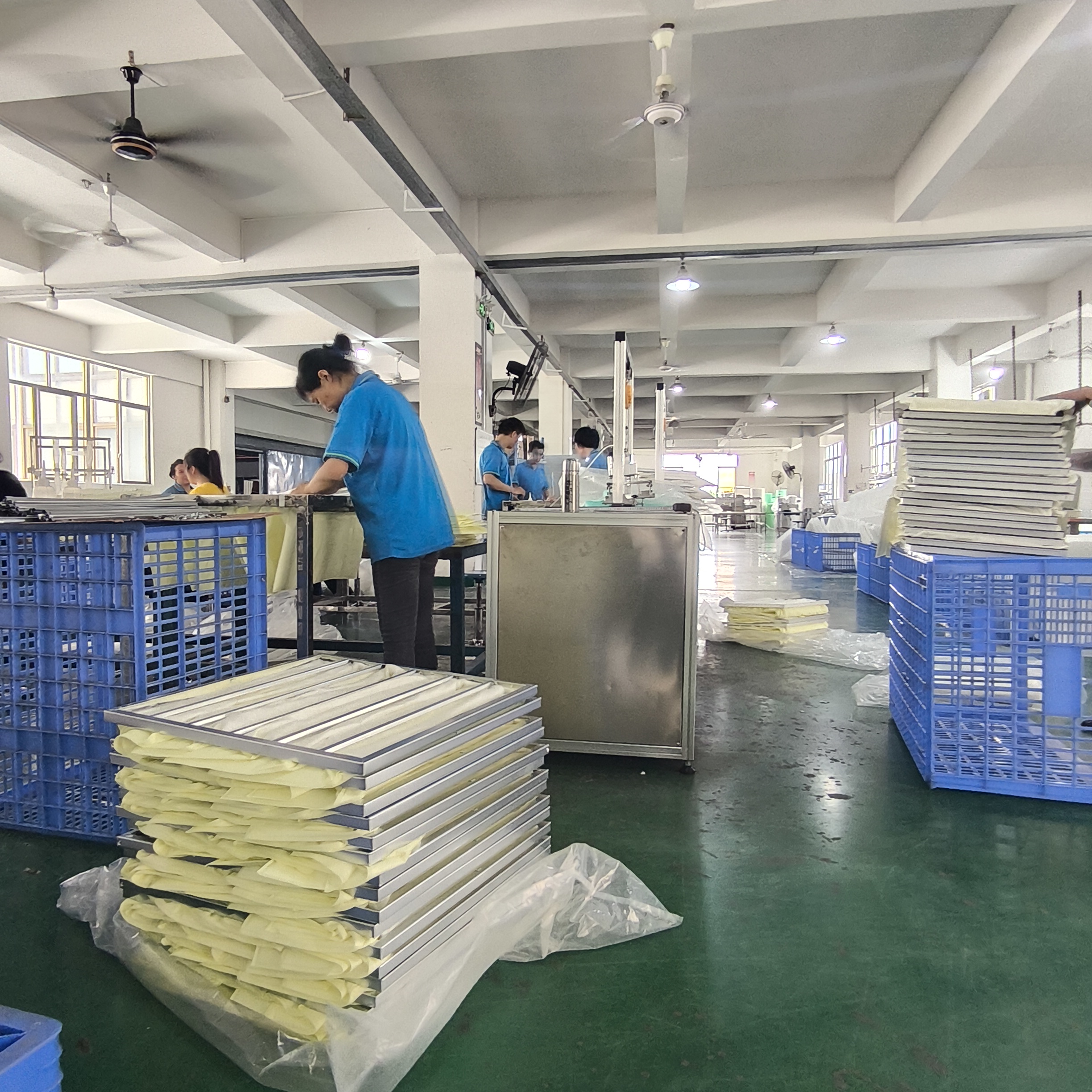 Definición de filtro de bolsillo no tejida y características esenciales