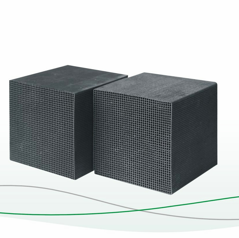 Carb&oacute;n activado de nido de abeja cube08